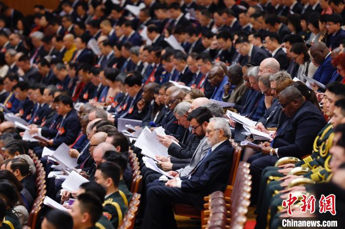 门徒娱乐官方:(两会观察)中国制度型开放步伐将迈得更大